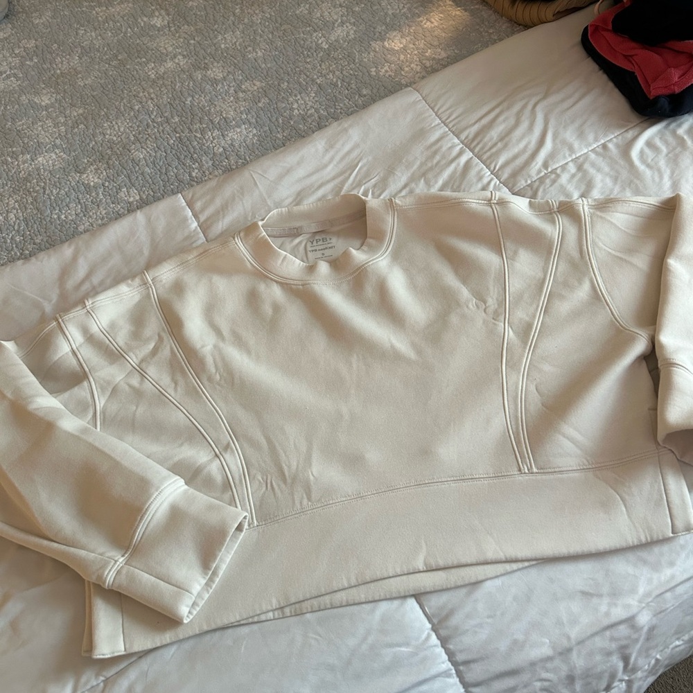 Abercrombie & Fitch Activewear Cream Crewneck Sweatshirt